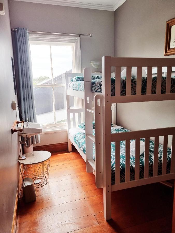 Harbourview Hotel Raglan Ngoại thất bức ảnh